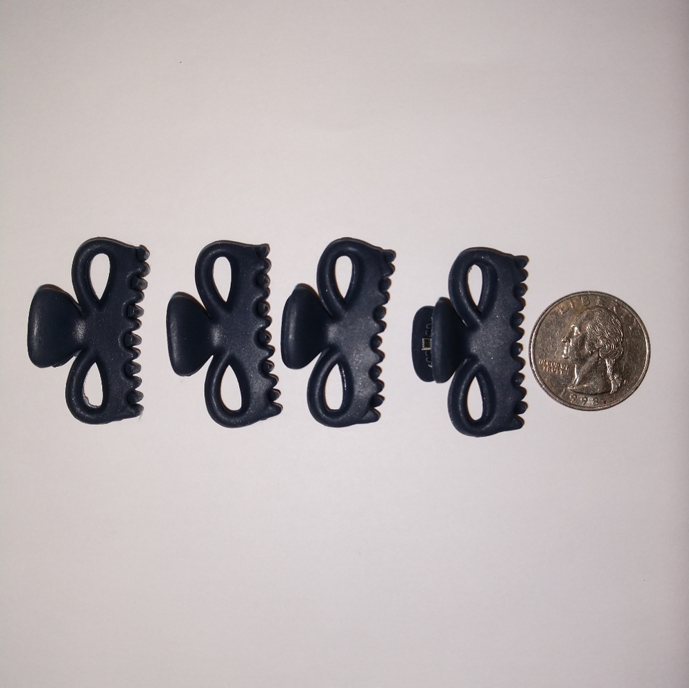 4 charcoal gray medium claw plastic hairclips, NEW never used.